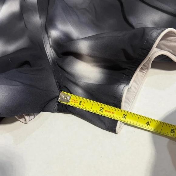 Women's Athletic Ombre Shorts in Black and Gray - Picture 9 of 9